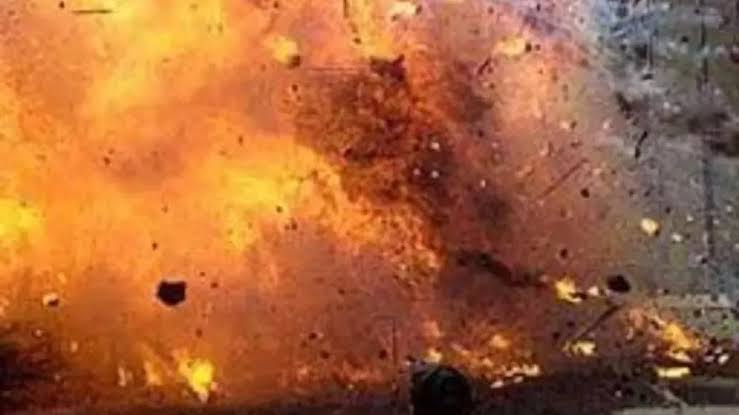 चाईबासा : IED विस्फोट में कोबरा बटालियन का जवान घायल, एयरलिफ्ट करने की तैयारी
