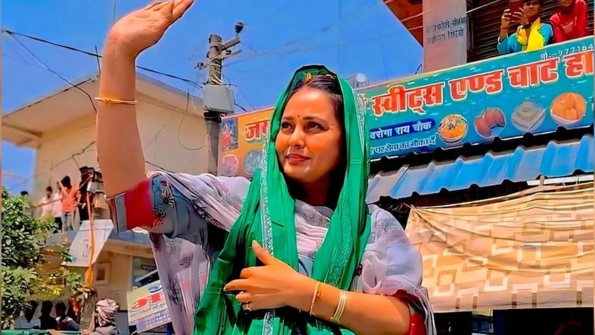 RJD की करारी हार के बाद लालू परिवार में कलह, रोहिणी ने राजनीति व परिवार से नाता तोड़ा