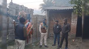 मुजफ्परपुर :  पिता ने पांच बच्चों के साथ फांसी लगाकर की आत्महत्या, दो बेटों की जान बची