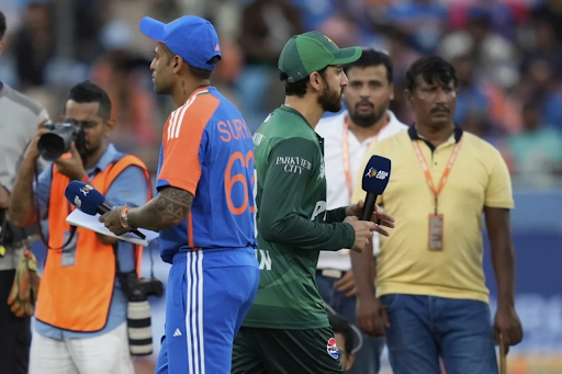 नो हैंडशेक को लेकर बढ़ा विवाद, PCB ने ICC से की शिकायत, रेफरी को हटाने की मांग