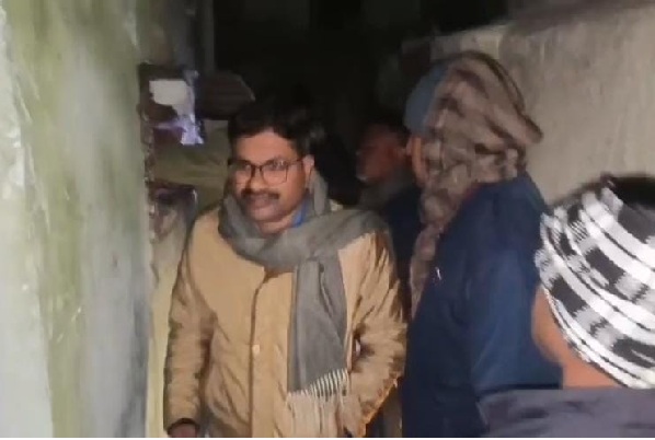 धनबाद :  झाड़ूडीह में फायरिंग से दहशत, देवेंद्र सिंह पर आरोप, 24 से अधिक जिंदा कारतूस बरामद