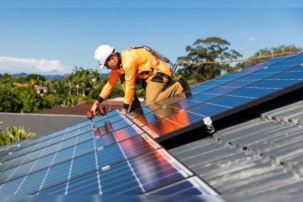 गढ़वा: सोलर विलेज से रौशन होगा गांव, किसानों के बदलेंगे हालात