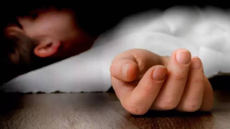 बेतिया: पुल निर्माण स्थल पर मिट्टी धंसने से 10 साल के बच्चे की मौत