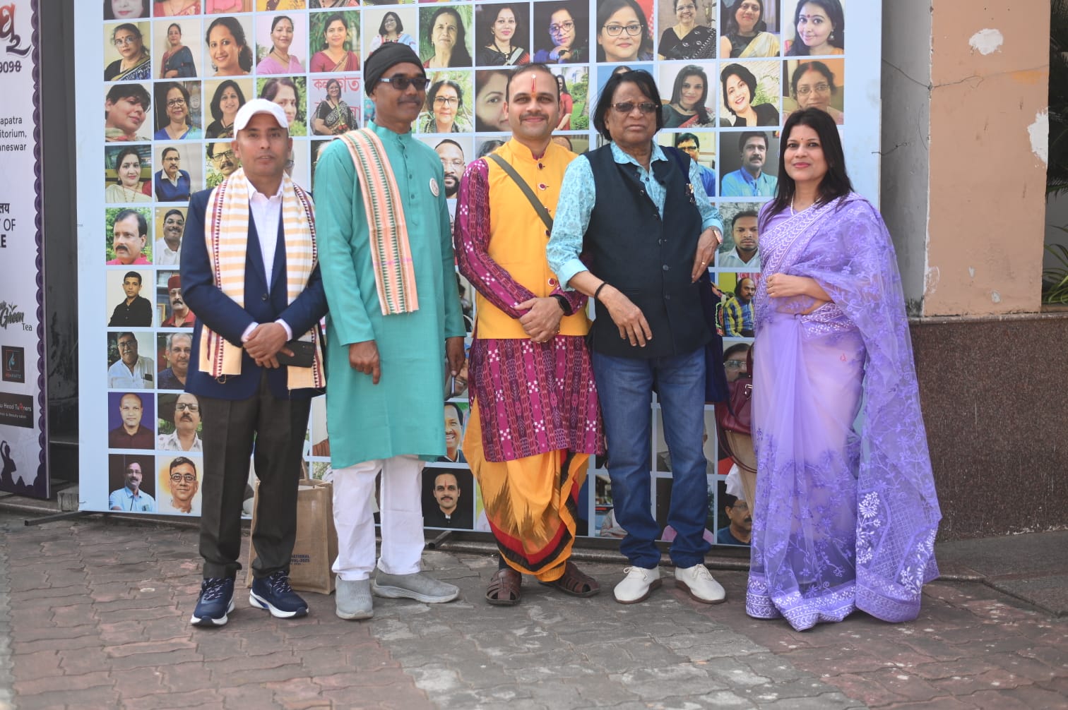 भुवनेश्वर में आयोजित साहित्य महोत्सव में झारखंडी भाषाओं की धूम