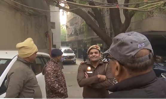 ED की बड़ी कार्रवाई, दिल्ली-फरीदाबाद में अल-फलाह ट्रस्ट व यूनिवर्सिटी से जुड़े 25 ठिकानों पर रेड