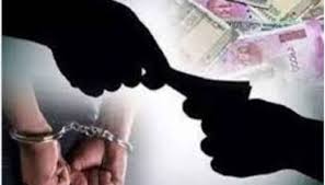 जामताड़ा : शिक्षा विभाग का क्लर्क 6 हजार रिश्वत लेते रंगे हाथ गिरफ्तार