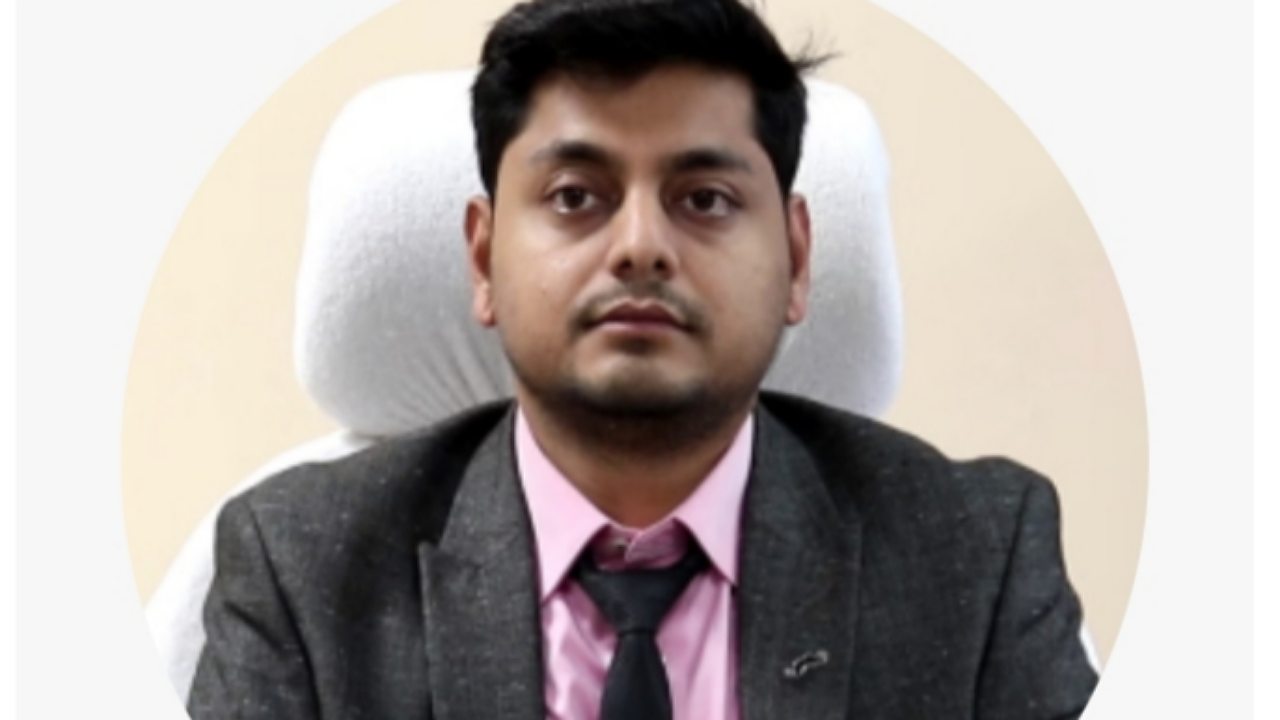 धनबाद में आज भारी बारिश की चेतावनी, KG से 8वीं तक के सभी स्कूल बंद