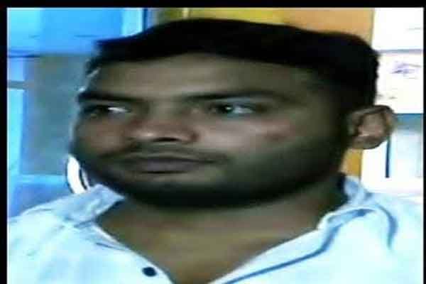 मोस्ट वांटेड अपराधी डब्लू सिंह ने किया सरेंडर, 40 हजार का इनाम था घोषित