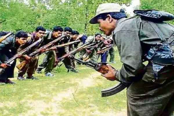 झारखंड पुलिस और CRPF की कार्रवाई :  राज्य में अब सिर्फ 49 इनामी नक्सली बचे