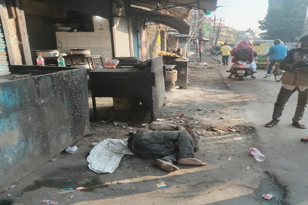 रांची : रतन टॉकीज चौक के पास मिला शव, शिनाख्त में जुटी पुलिस