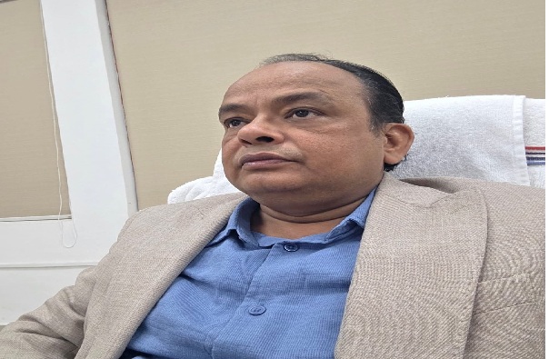 फ्लाइट कैंसिल होने से वर्ल्ड मेडिकल समिट में शामिल नहीं हो सके स्वास्थ्य मंत्री