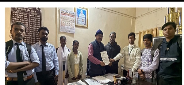 रांची: झामुमो छात्र मोर्चा ने प्राचार्य से की मुलाकात, समस्याओं से कराया अवगत