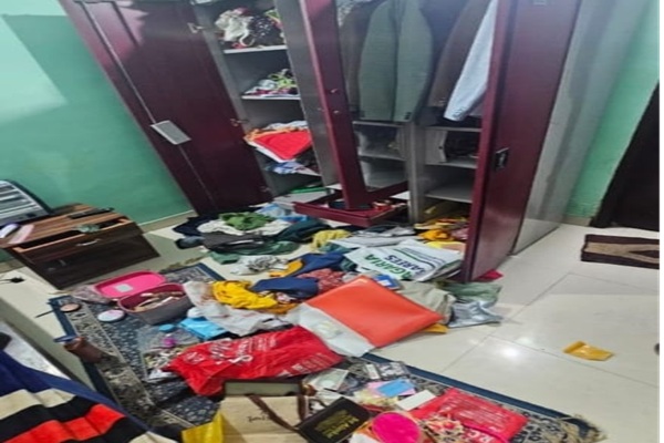 रामगढ़ :  पंचवटी अपार्टमेंट में बैंक मैनेजर के फ्लैट का ताला तोड़ लाखों के जेवरात व सामान की चोरी