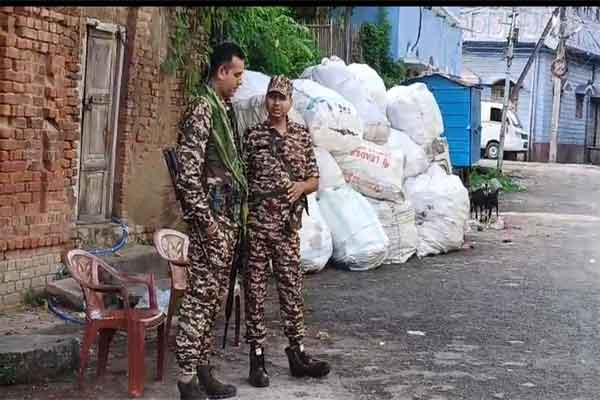 साहेबगंज के बंगाली टोला में ईडी की छापेमारी