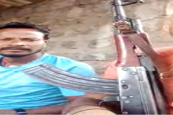 झांगुर गिरोह का आतंक समाप्त! सुप्रीमो रामदेव उरांव सहित कई उग्रवादी जल्द करेंगे आत्मसमर्पण