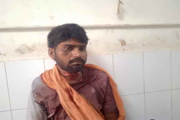 पलामू :  लूटपाट का विरोध करने पर युवक की गर्दन पर ब्लेड से वार