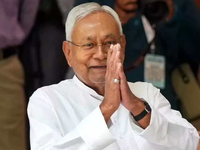 नीतीश कुमार पटना के गांधी मैदान में आज 10वीं बार लेंगे मुख्यमंत्री पद की शपथ, मंत्रियों की लिस्ट तय!