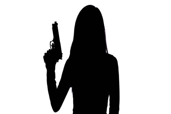 झारखंड में संगठित अपराध का बदलता चेहरा, गिरोहों की कमान संभाल रहीं महिलाएं