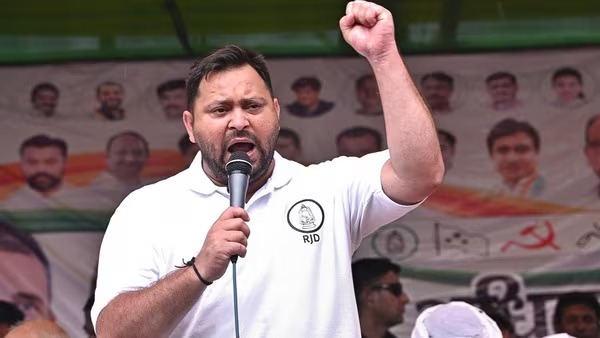 परिवारवाद पर RJD का पलटवार : एनडीए के 10 मंत्रियों की ‘वंशवाद सूची’ की जारी