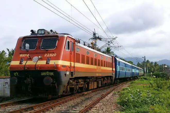 बिहार वासियों को रेलवे की सौगात,दीवाली-छठ पर चलेंगी 12,000 स्पेशल ट्रेनें