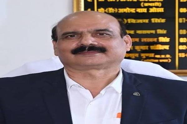 झारखंड के वित्त मंत्री के भाई का पेंशन बंद, VC का नया कारनामा