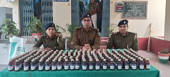 सहरसा :  कार से 3000 बोतल प्रतिबंधित कोडिनयुक्त कफ सीरप बरामद, तस्कर फरार