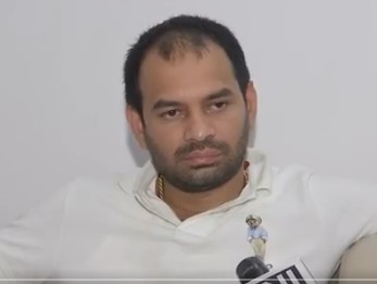 RJD से निकाले जाने के पीछे 4-5 लोगों का हाथ, जान को खतरा, बढ़ाई जाए मेरी सुरक्षा :  तेज प्रताप यादव