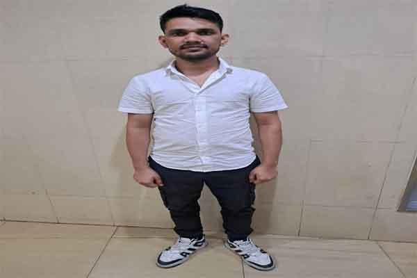 लॉरेंस विश्नोई व अमन साहू के करीबी सुनील मीणा को अजरबैजान से रांची लेकर आई ATS