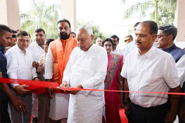 बिहार में पशु व मत्स्य पालन को मिलेगा नया आयाम, सीएम ने 839 करोड़ की योजनाओं का किया उद्घाटन व शिलान्यास