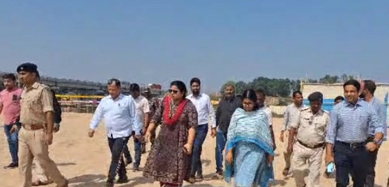 छठ महापर्व को लेकर पलामू प्रशासन अलर्ट, DC-SP ने प्रमुख घाटों का किया निरीक्षण