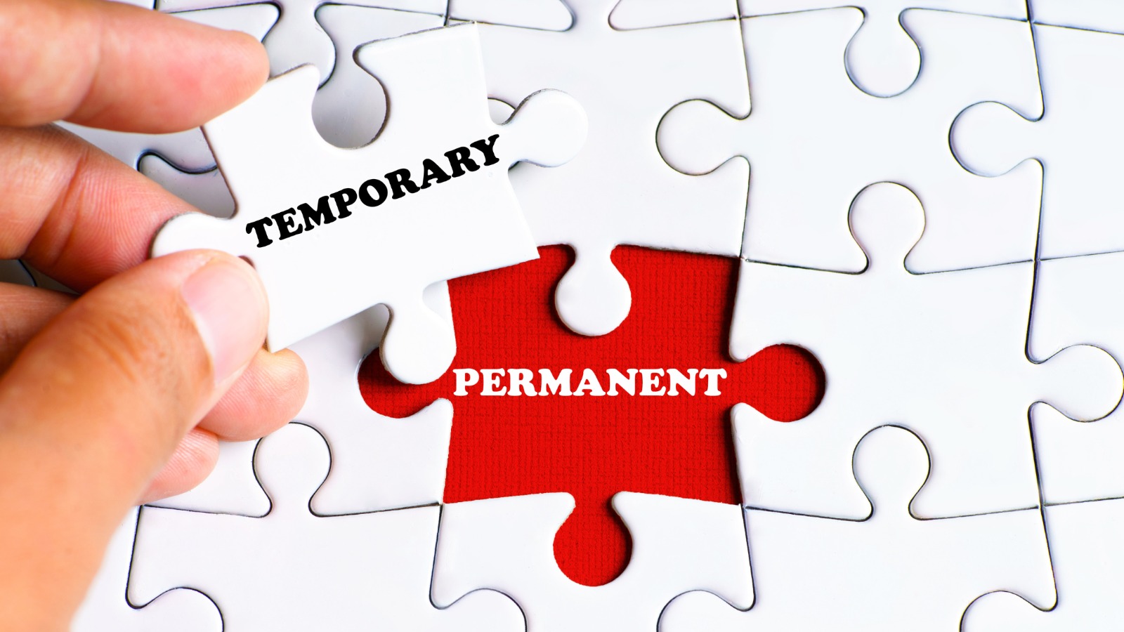 परमानेंट नौकरियां तो अब भूल ही जाइये