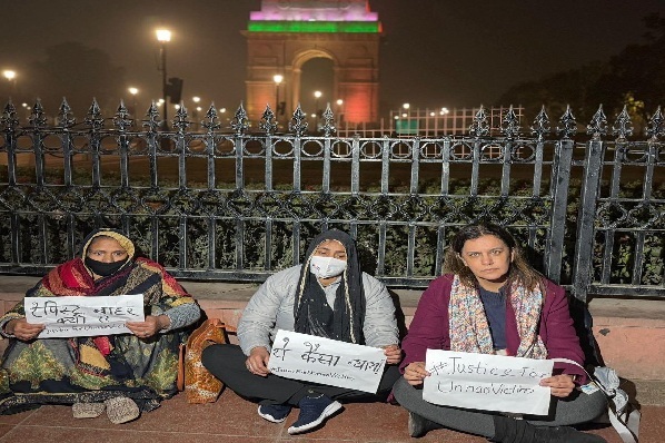 जेल में बैठा कुलदीप सेंगर अट्टहास कर रहा होगा