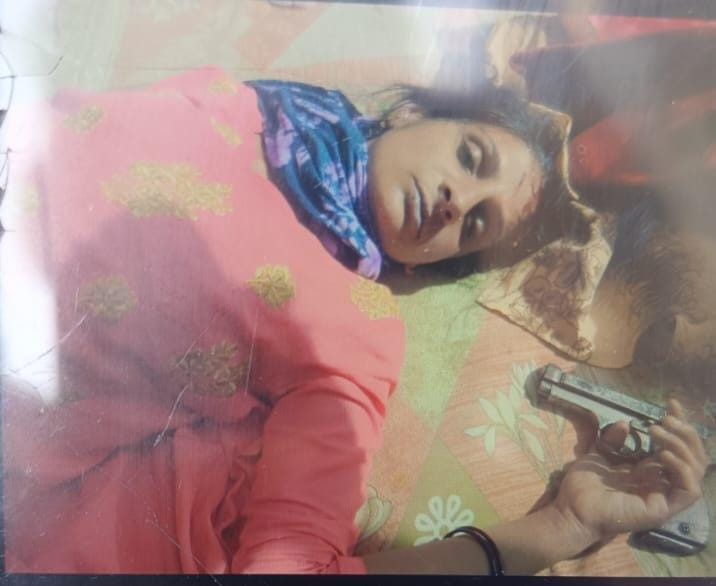 रांची :  डोरंडा के मनिटोला में पति ने पत्नी की गोली मारकर की हत्या