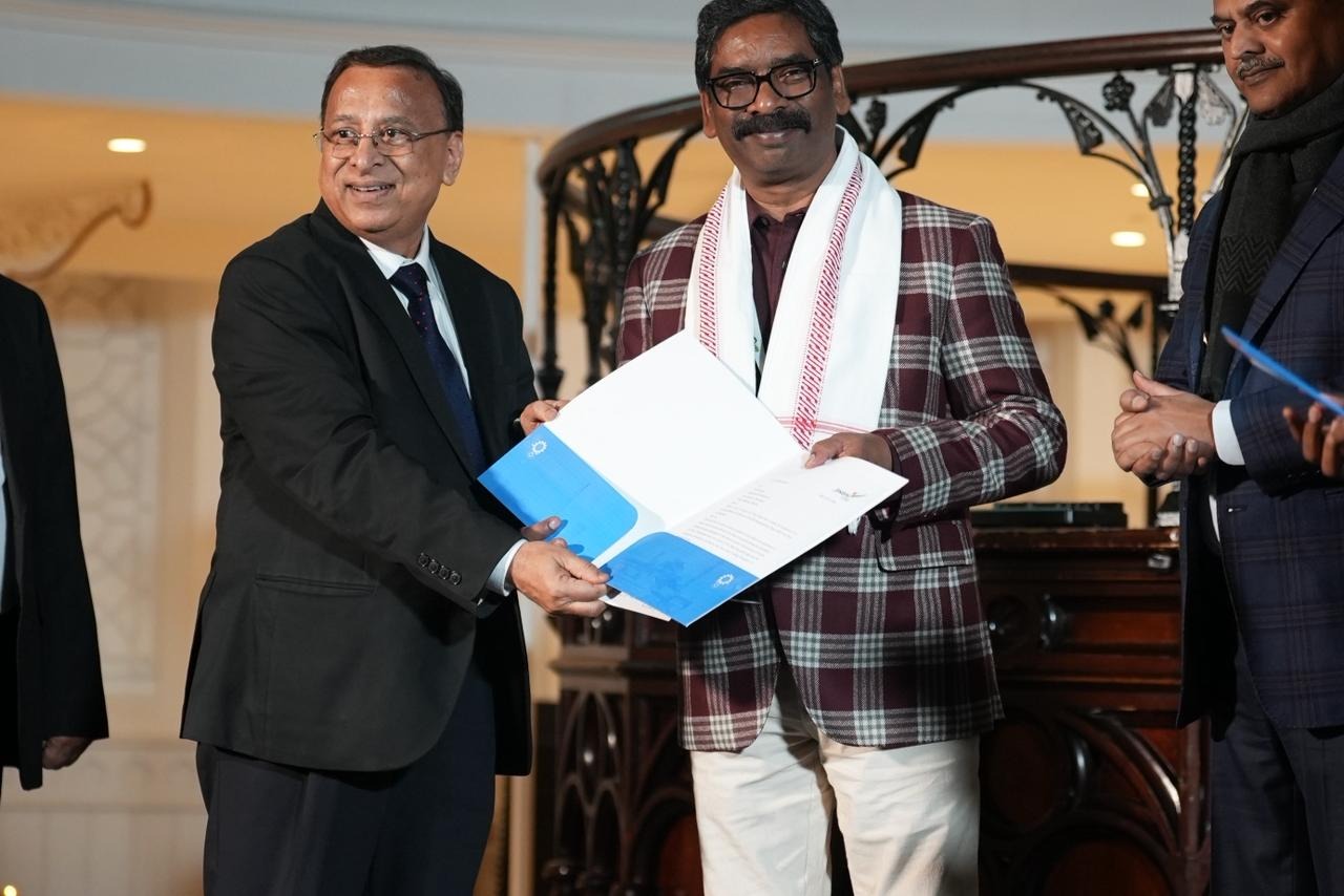 नवीन जिंदल ग्रुप ने झारखंड में इस्पात, स्वच्छ ऊर्जा और कौशल विकास पर दिखाई रूचि