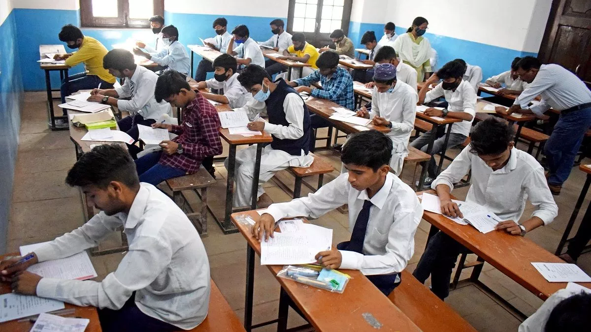 झारखंड : सीएम स्कूल ऑफ एक्सीलेंस की हाफ ईयरली परीक्षा का टाइम टेबल जारी