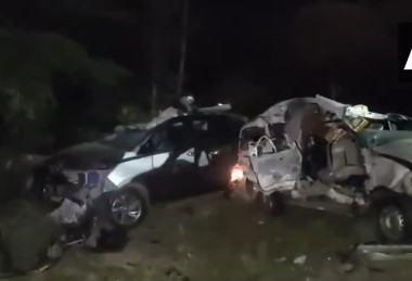 तमिलनाडु :  अनियंत्रित सरकारी बस ने दो कारों को रौंदा, 9 की मौत, 4 घायल, CM ने की आर्थिक मदद की घोषणा