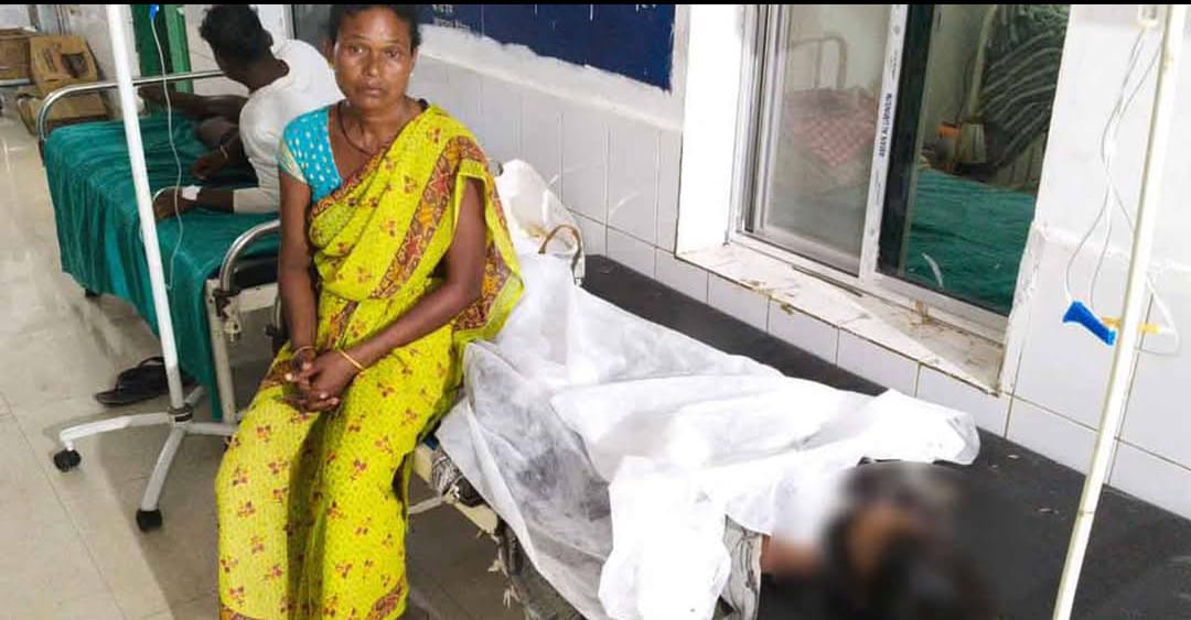 चाईबासा :   ब्रेन मलेरिया से पीड़ित बच्ची की इलाज के दौरान मौत
