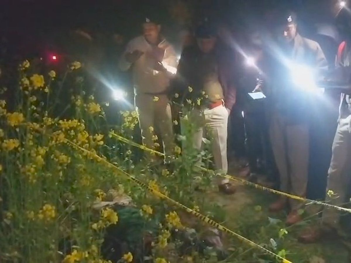 बेगूसराय: सरसों के खेत से युवक का शव बरामद, हत्या कर फेंके जाने की आशंका