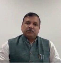 सौरभ भारद्वाज के घर पर ईडी रेड पीएम मोदी की फर्जी डिग्री से ध्यान भटकाने की कोशिश : संजय सिंह