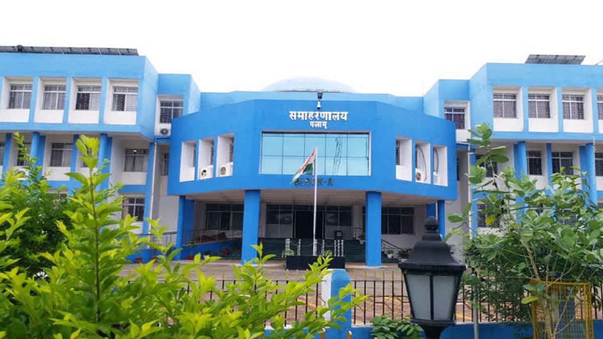 LAGATAR IMPACT : दुर्गा पूजा पर पलामू की महिलाओं को तोहफा, मंईयां योजना की दो माह की राशि जारी