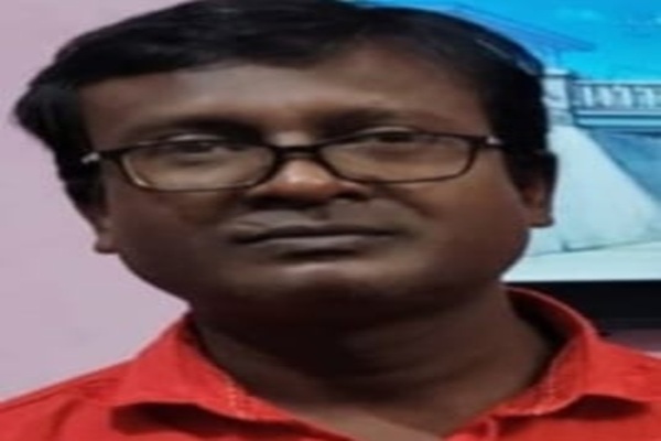 रामगढ़ :  सड़क हादसे में सीसीएल कर्मी की मौत, पुत्र गंभीर रूप से घायल