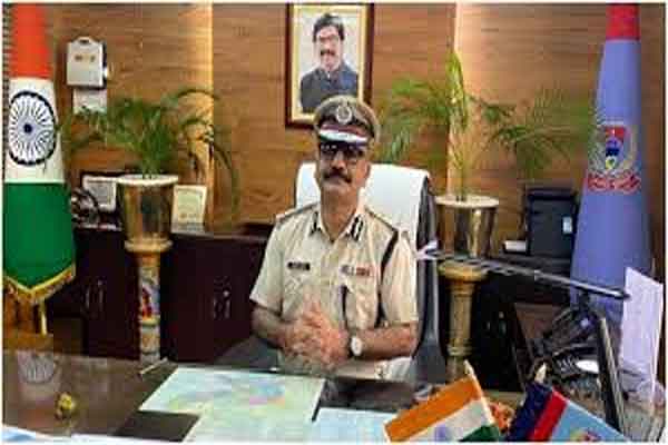 झारखंड DGP नियुक्ति मामले में अब SC में 19 अगस्त को सुनवाई, बाबूलाल और डीजीपी ने रखा पक्ष, सरकार का पक्ष बाकी