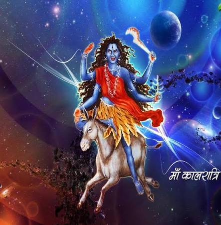 मां कालरात्रि की आराधना से शनिदेव होंगे शांत, चढ़ाएं रातरानी का फूल