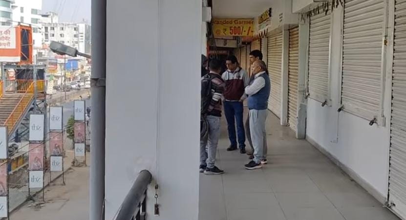 BREAKING NEWS :   CA नरेश केजरीवाल के रांची सहित 15 ठिकानों पर FEMA के तहत ईडी का छापा