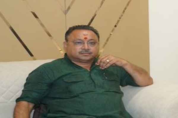 भवनाथपुर MLA अनंत प्रताप की तबीयत खराब, मिथलेश ठाकुर ने मेडिका अस्पताल में की मुलाकात