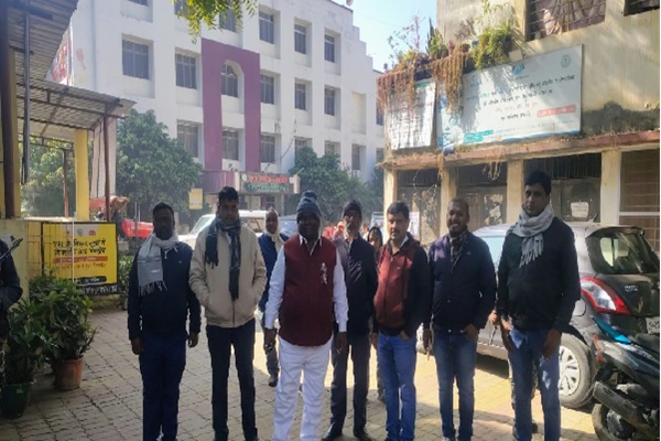 लातेहार :   धान कूटने की मशीन में फंसकर सामाजिक कार्यकर्ता रूबी कुमारी की मौत