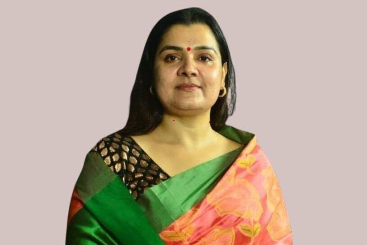 चुनाव आयोग ने आयकर विभाग से विधायक श्वेता सिंह के पैन की जानकारी मांगी