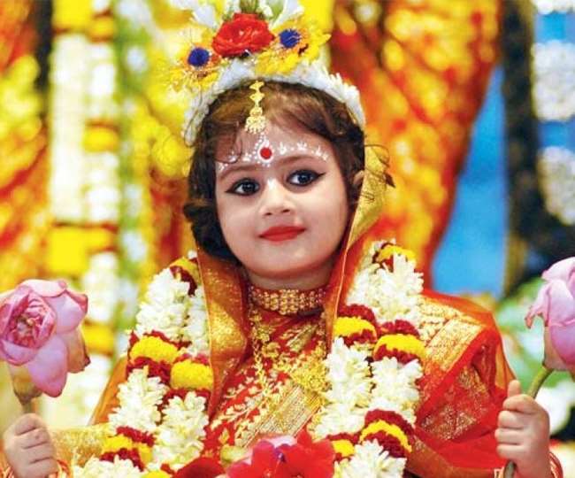 नवरात्रि में कन्या पूजन का विशेष महत्व,  उम्र अनुसार मिलते अलग-अलग फल, जानें विधि और मान्यता