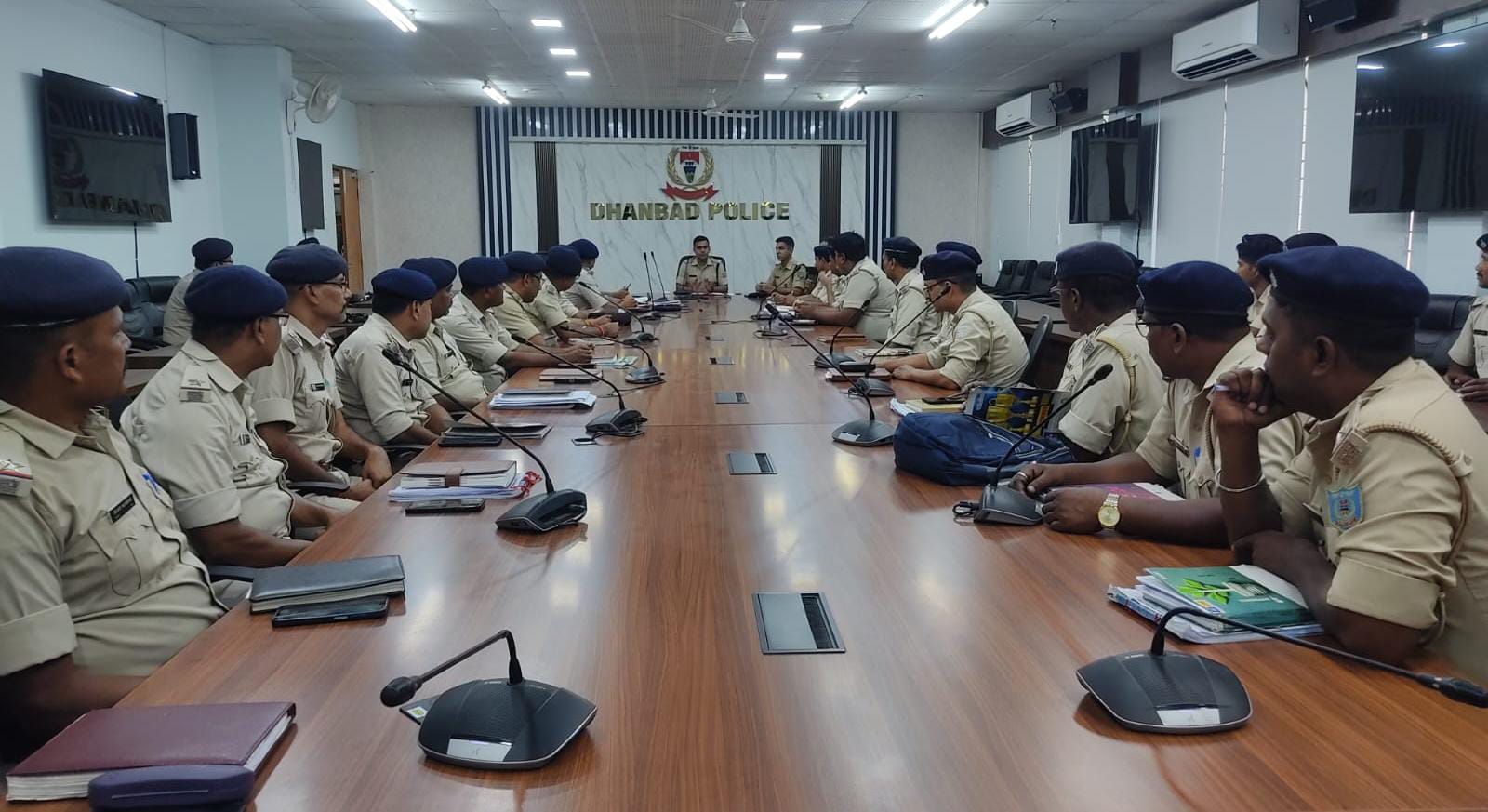 न्यायिक कार्यों में देरी बर्दाश्त नहीं : धनबाद एसएसपी