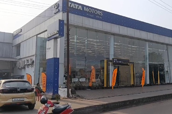 धनबाद : आय से अधिक संपत्ति केस में मोटोजेन व HN मोटर्स में दूसरे दिन भी ACB की रेड